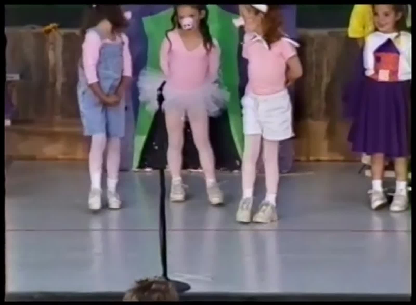 Katherine Sings Balloon Song