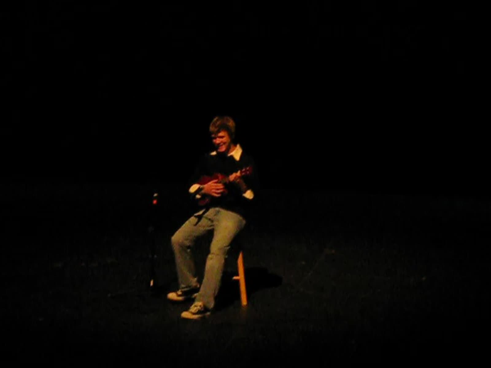 While My Guitar Gentle Weeps