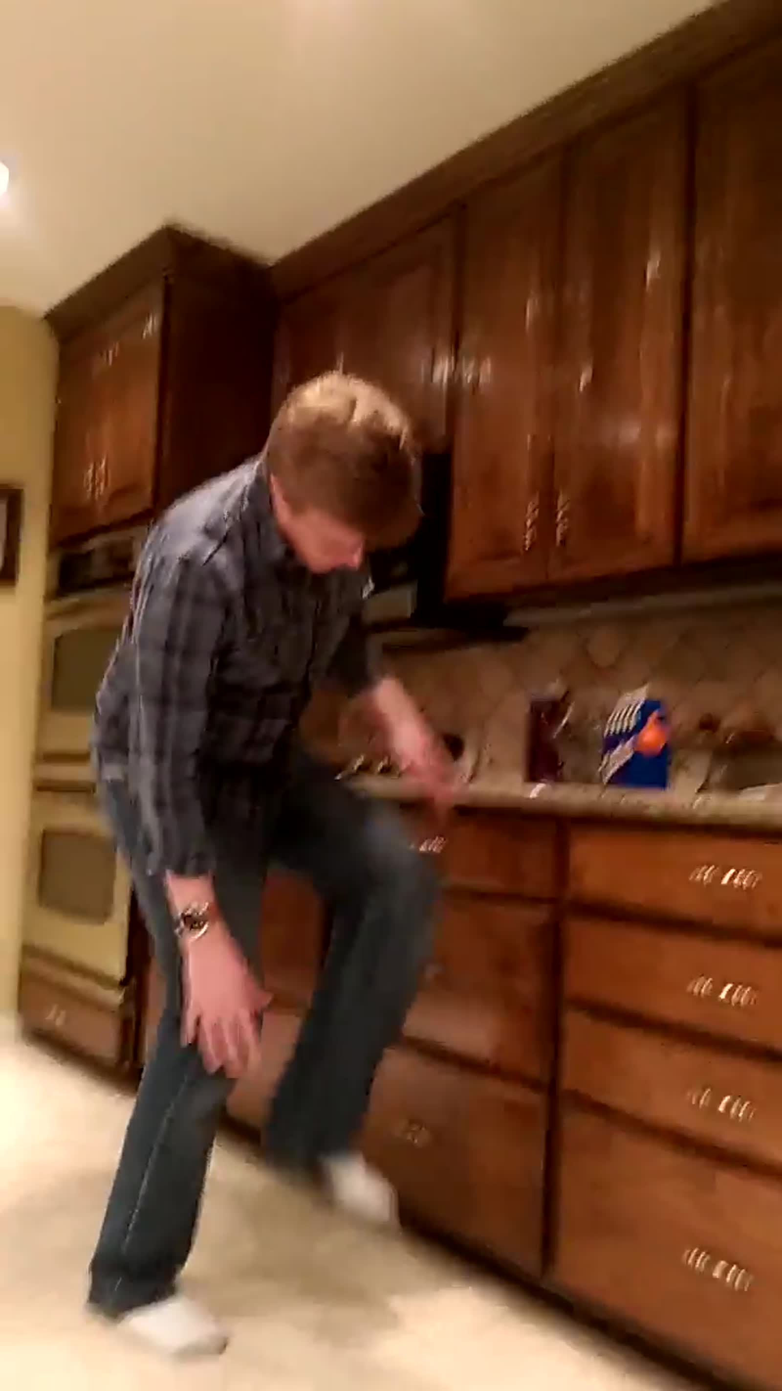 smugmug_TheCottens_3930894463_HZTScRj.mp4